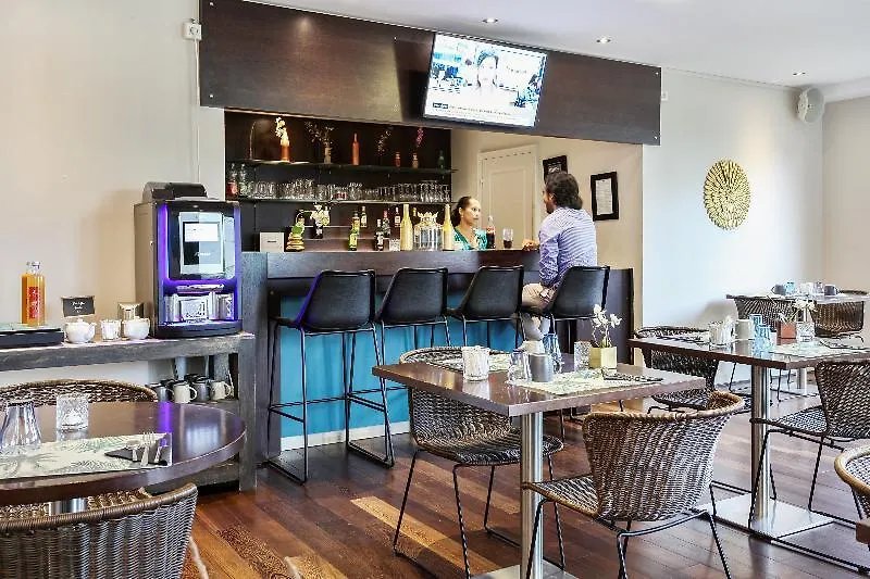 Отель Quality Aparthotel Divonne - Portes De Geneve