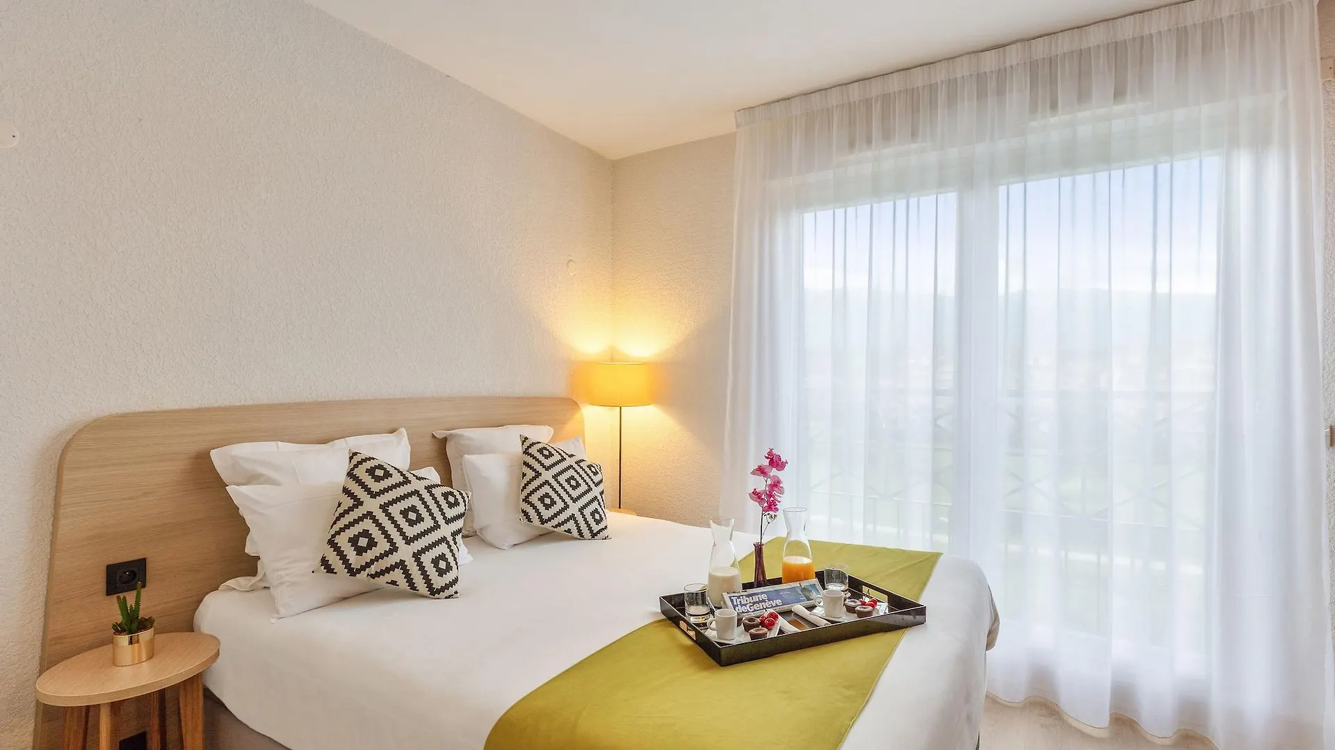 Quality Aparthotel Divonne - Portes De Geneve Отель Дивон-Ле-Бэн