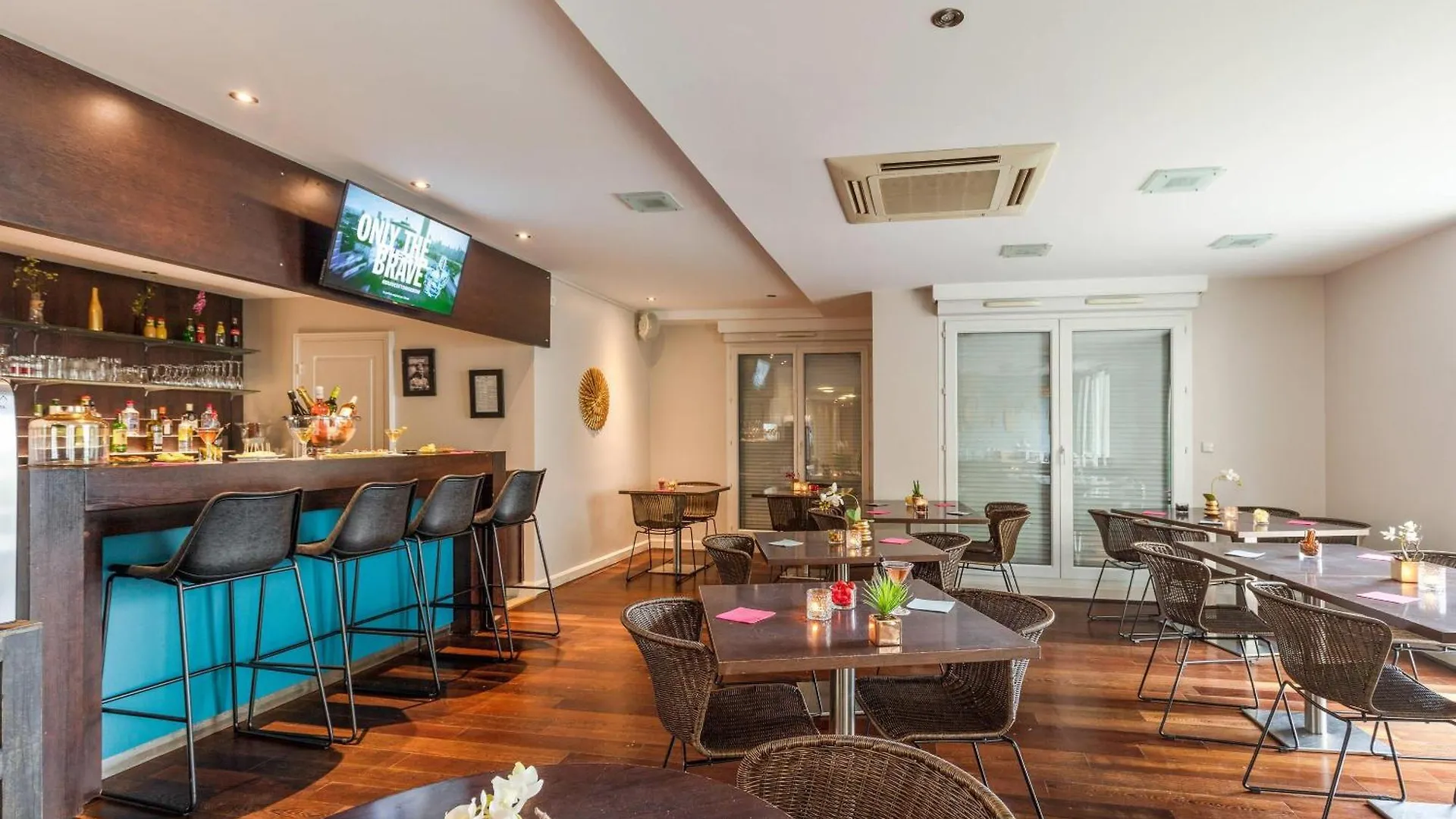 Отель Quality Aparthotel Divonne - Portes De Geneve