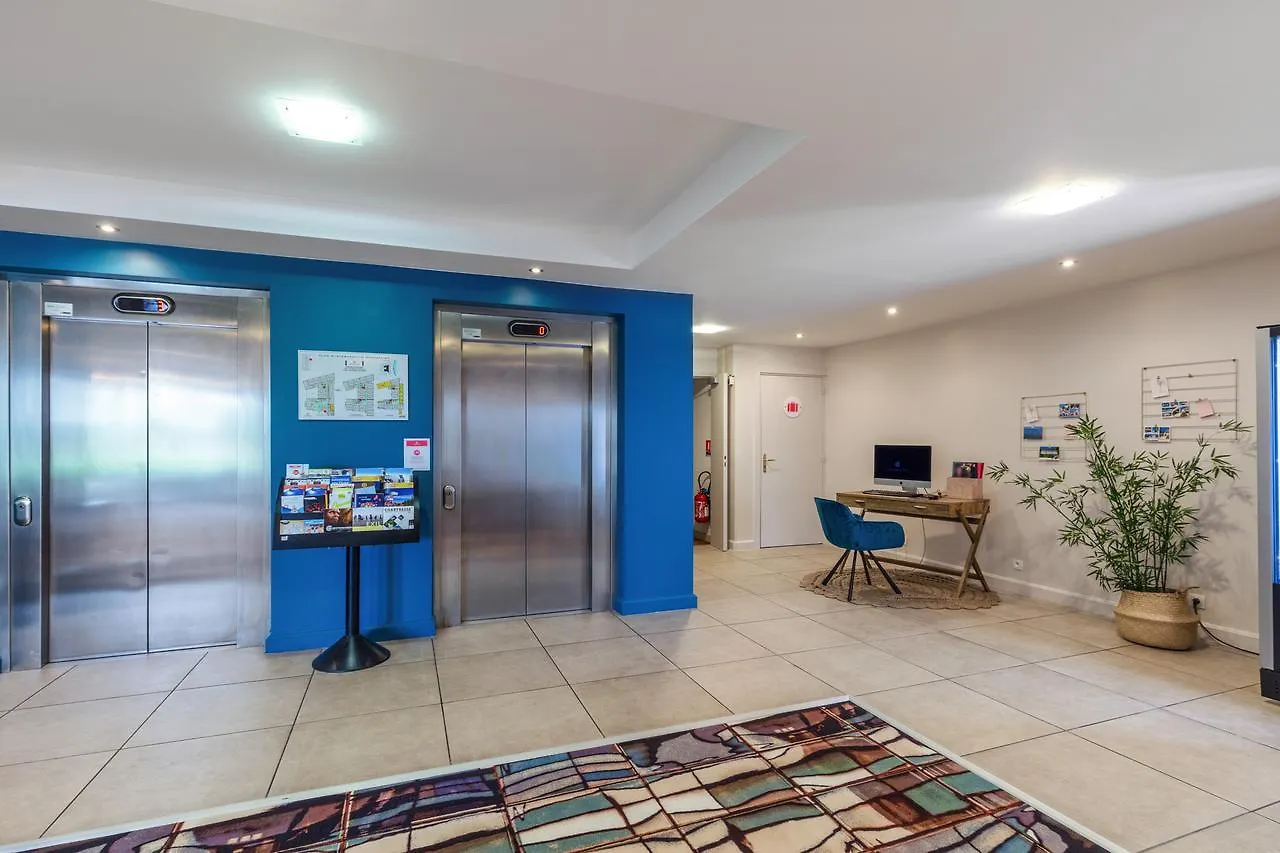 Quality Aparthotel Divonne - Portes De Geneve 4*, Дивон-Ле-Бэн Франция