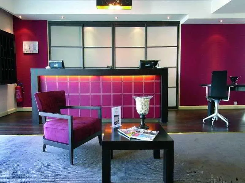 Quality Aparthotel Divonne - Portes De Geneve Отель Дивон-Ле-Бэн