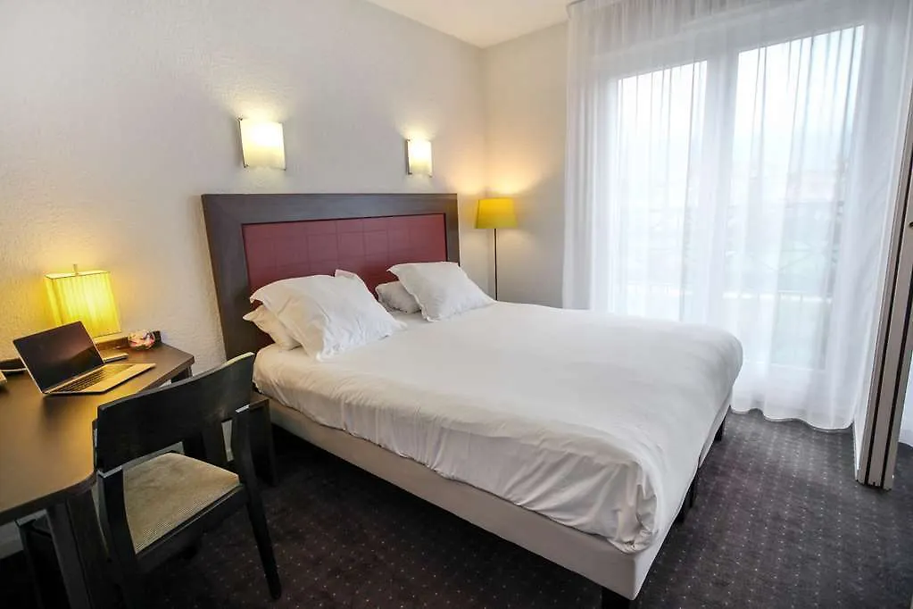 Quality Aparthotel Divonne - Portes De Geneve Франция